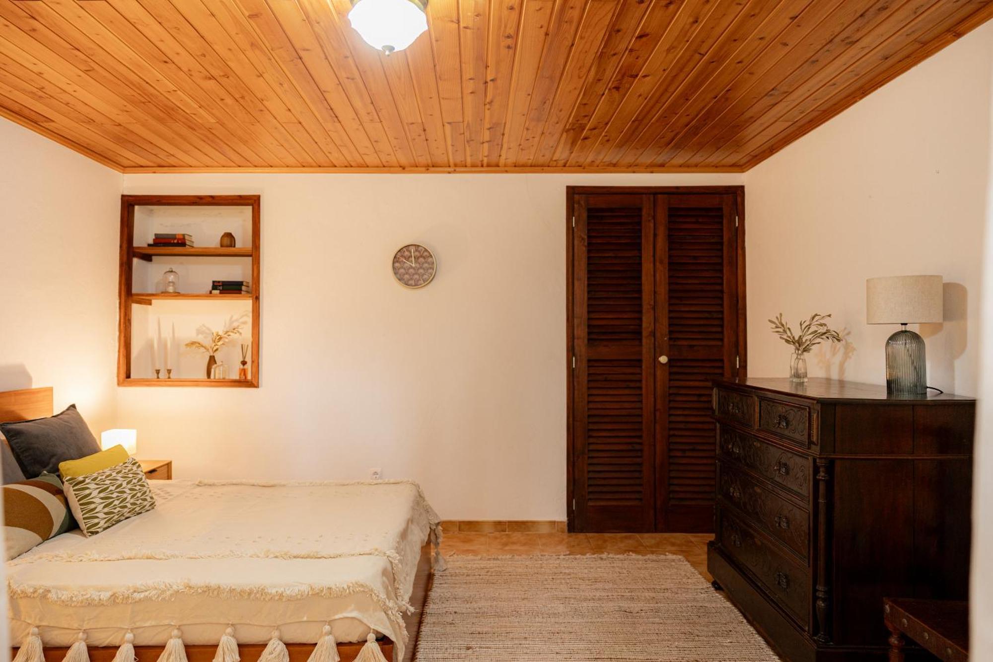 Bed and Breakfast Solar De Lalem Maia  Номер фото
